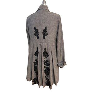 Soft Surroundings Gray Embroidered Hi Low Floral Back Pleat Jacket Petite Medium